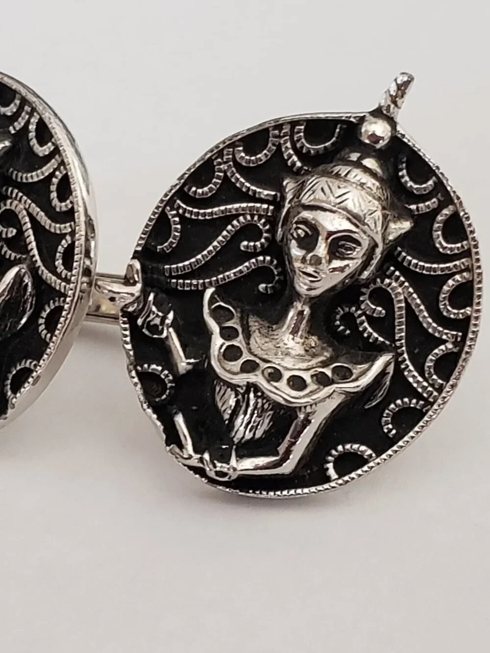 Vintage SWANK Hindu Deity Goddess Asian Cuff Links Large Oval Silver Tone